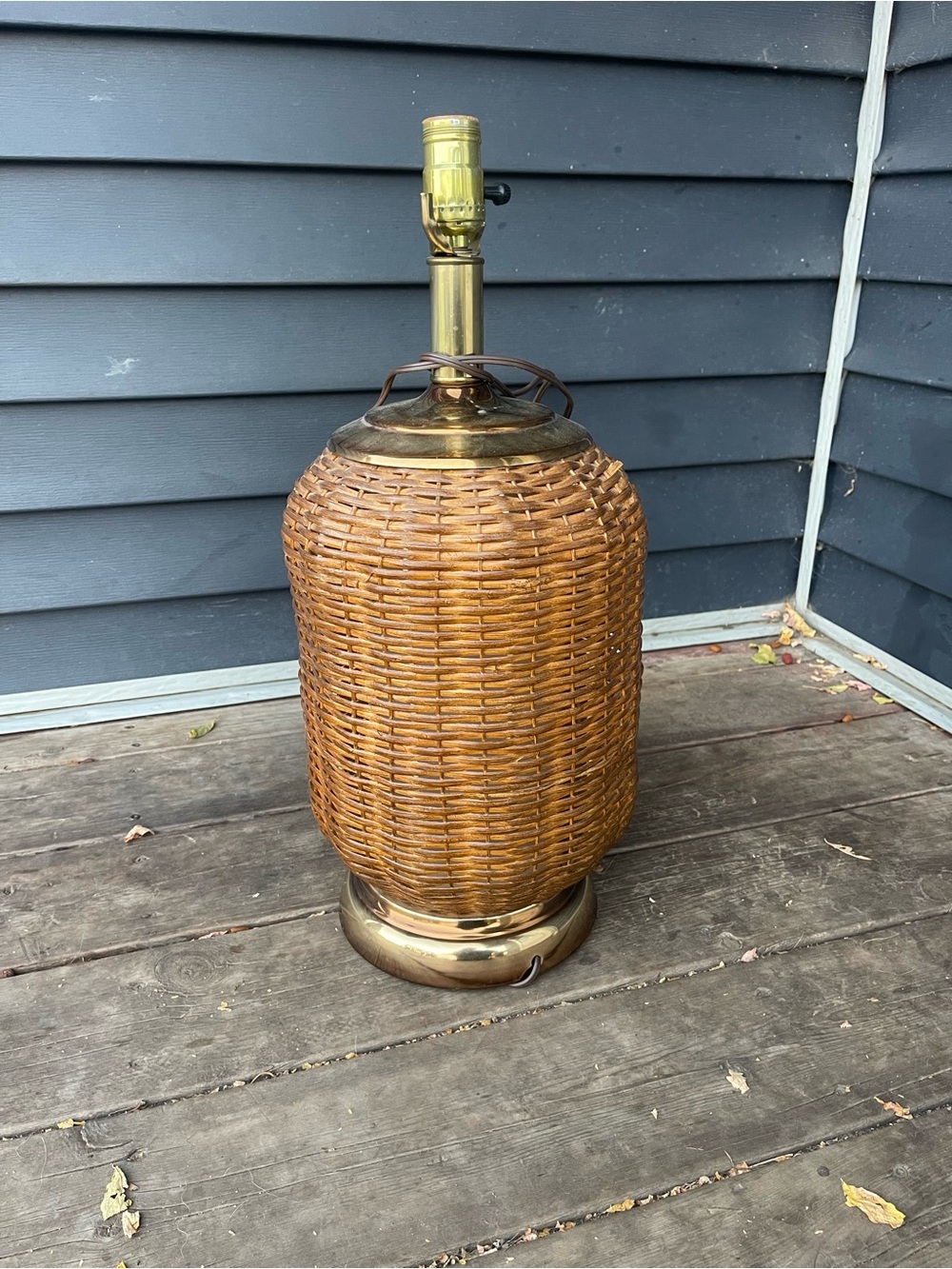 VINTAGE Wicker Table Lamp - Brown and Brass